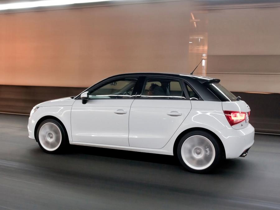  Audi A1 Sportback TFSI (8X) 2012 года  (AU) (фото 14 из 18)